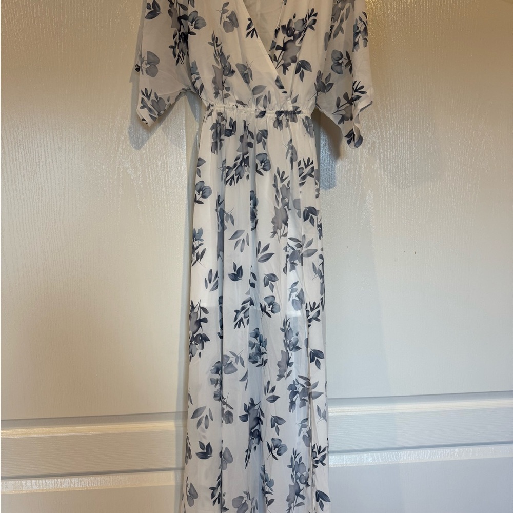 Floral Print Maxi Dress - White and Black